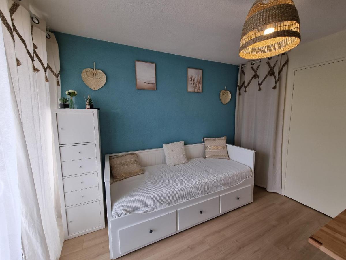 Studio Cabine Refait A Neuf A 3 Minutes A Pied De La Plage Apartment Le Grau-du-Roi Exterior photo