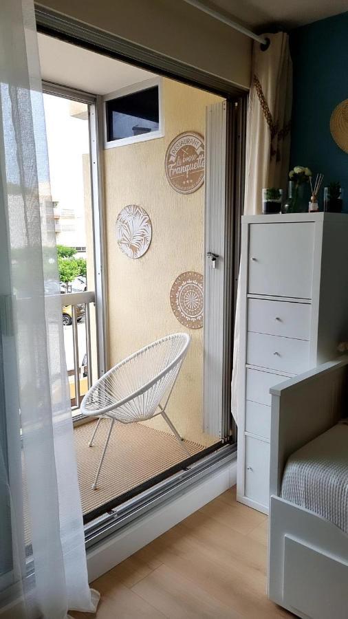 Studio Cabine Refait A Neuf A 3 Minutes A Pied De La Plage Apartment Le Grau-du-Roi Exterior photo